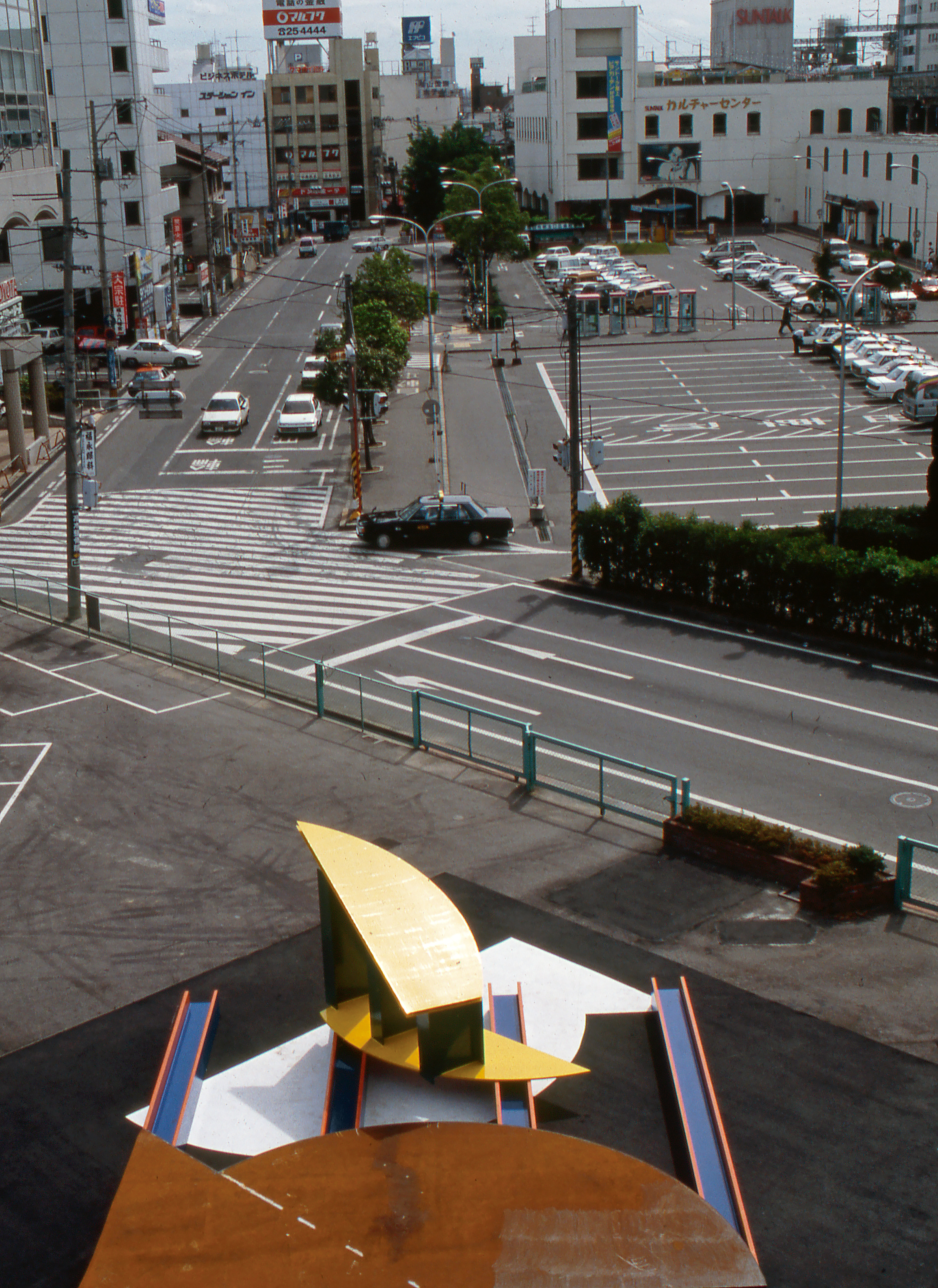 807 – 岡﨑乾二郎 | Kenjiro Okazaki